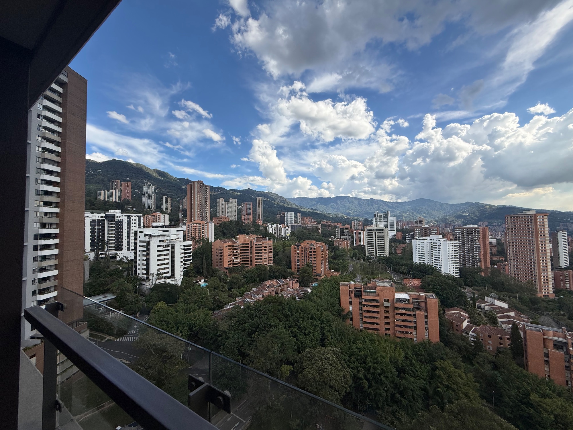 Apartaestudio en El Poblado - El Tesoro