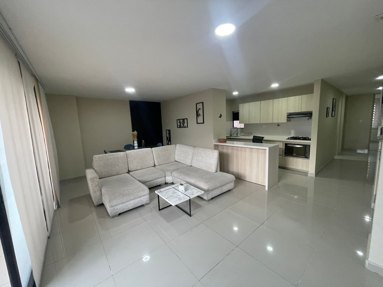 Apartamento en arriendo amoblado en Laureles